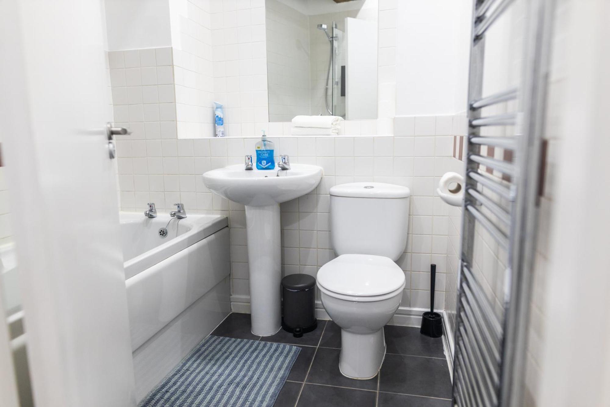 Leeds City Centre New Apartment מראה חיצוני תמונה
